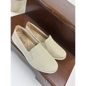 Lifestride Soft System Womens Slip On/Cream Size 8W